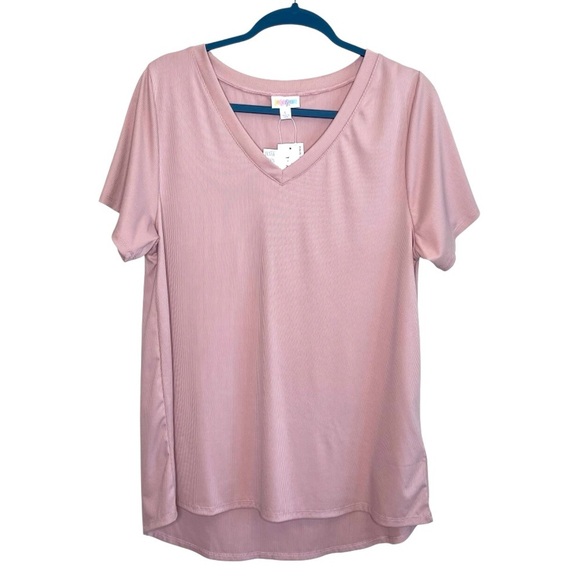 ✨Soft Mauve Ribbed V-Neck Tee – Lightweight, Flattering & NWT✨ - Picture 2 of 6